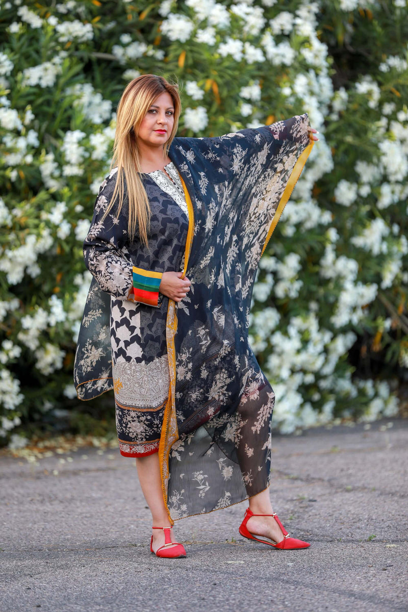 Black Dress and Shawl - Dupatta by Sana Safinaz - Trendz & Traditionz Boutique 